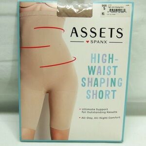 New Assets by Spanx women’s high waist shaping short size 5